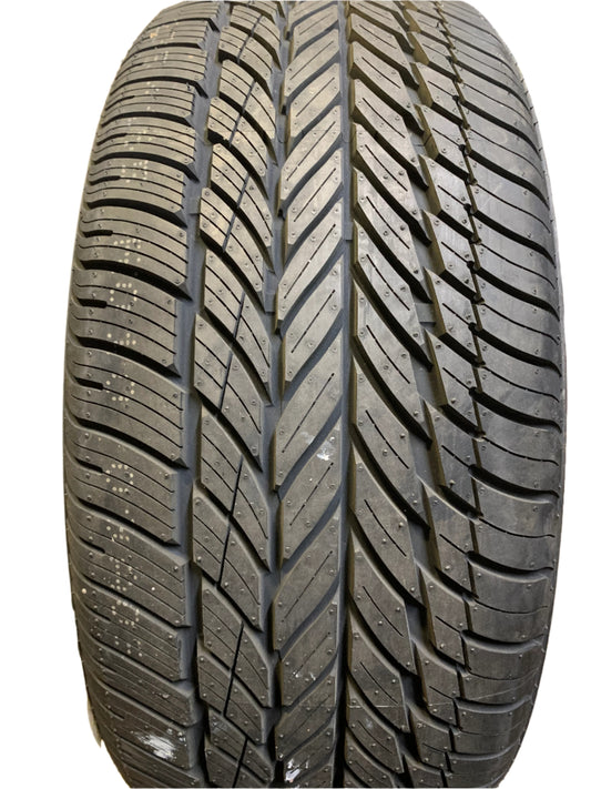 VOGUE CUSTOM BUILT RADIAL RED STRIPE  P 235 50 18 101V ALL SEASON TIRE 03106124