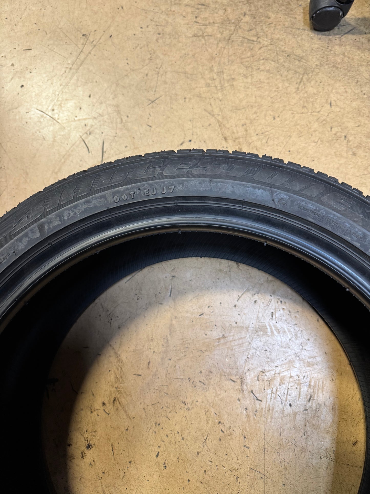 NOS BRIDGESTONE POTENZA RE92A BSW P 225 45 18 91V ALL SEASON TIRE 133136