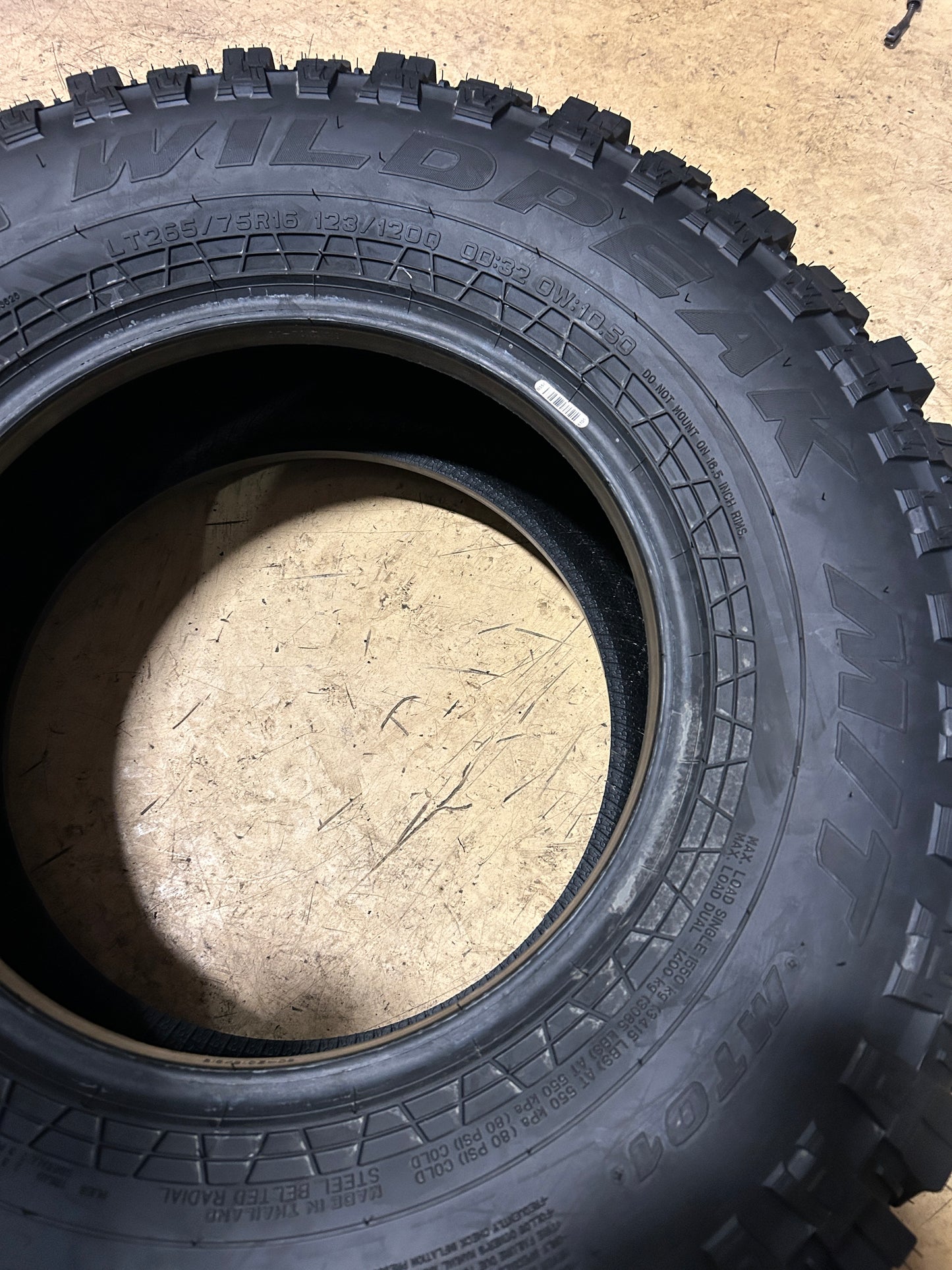 FALKEN WILDPEAK M/T MT01 BSW LT 265 75 16 123/120 10PLY MUD TIRE 28516639
