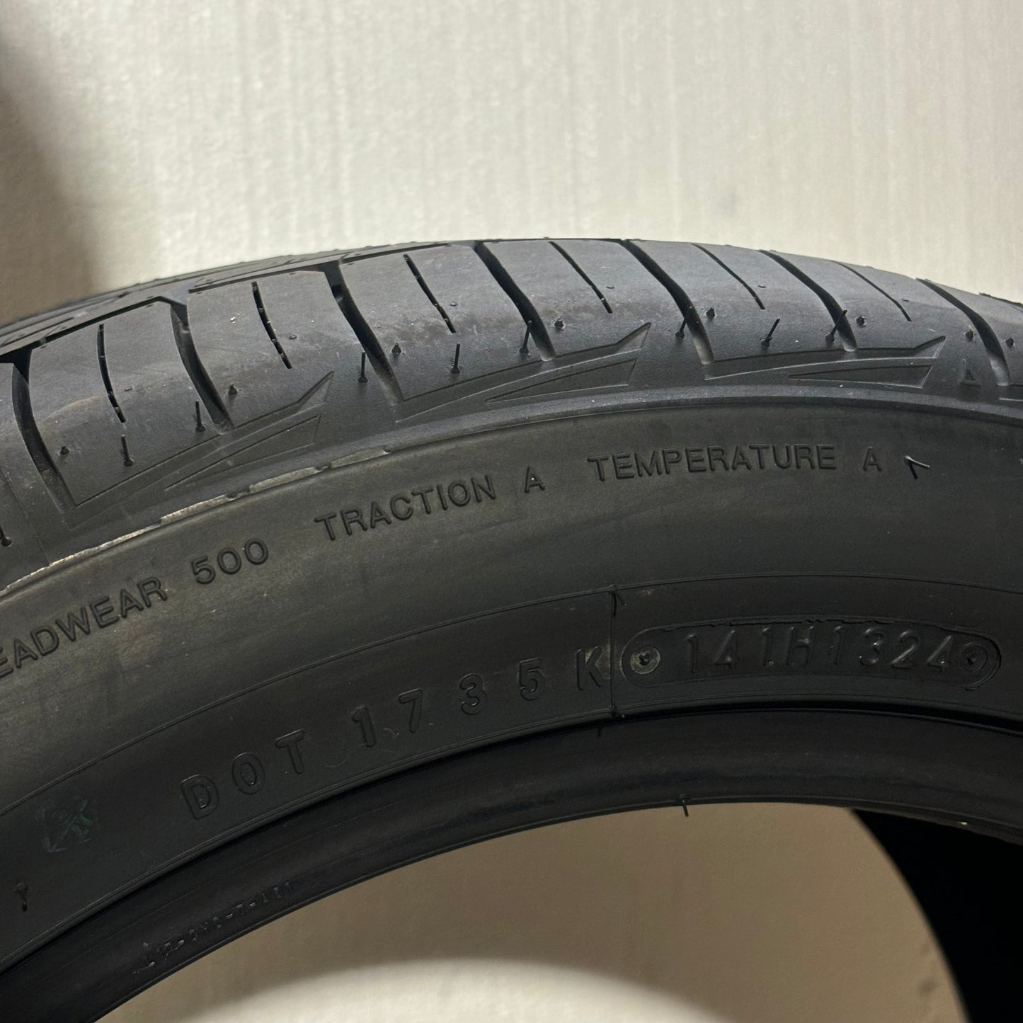 TOYO EXTENSA HP II BSW P 315 35 17 102W ALL SEASON TIRE 196470