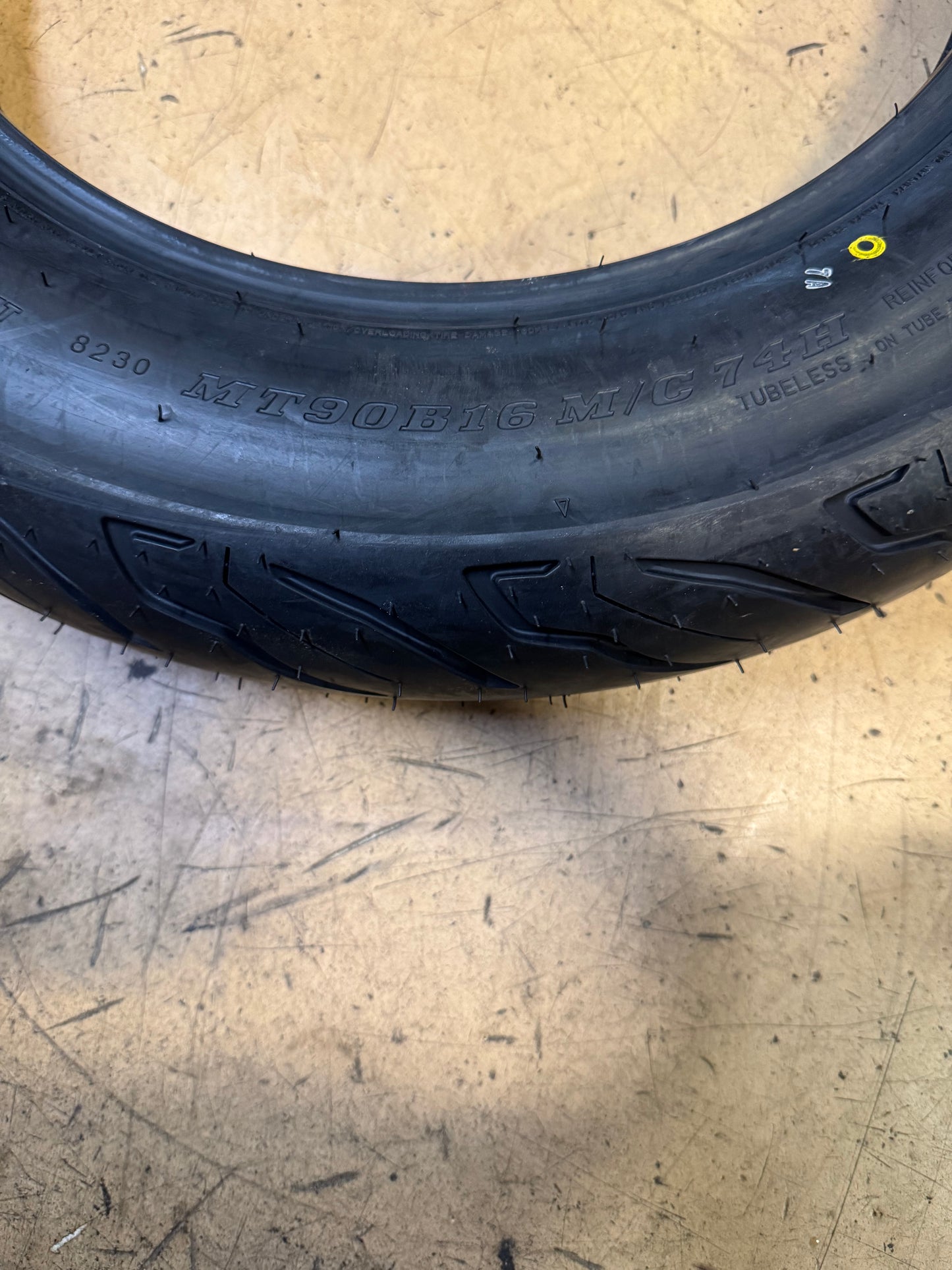 DUNLOP AE2 BSW 90 16 74H REAR MOTORCYCLE TIRE 45252465