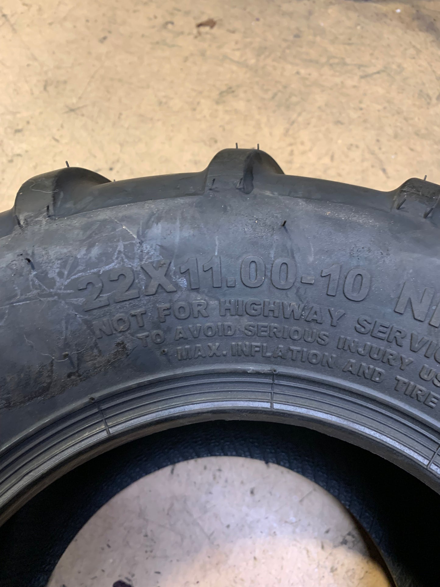 OTR 22 MAG OFF ROAD BSW AT 22 11 10 4PLY ATV/UTV TIRE T24042222110010