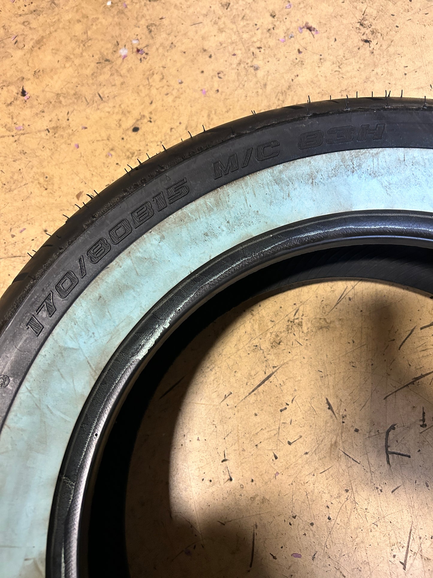 NOS SHINKO 777HD WW 170 80 15 83H REAR MOTORCYCLE TIRE 874593