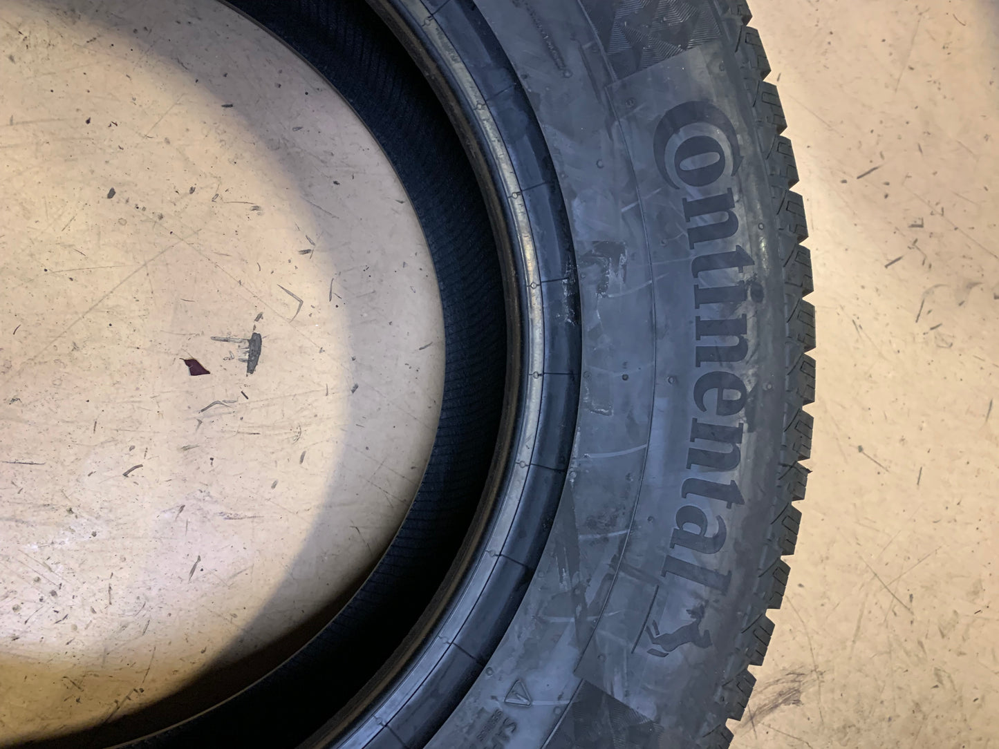 CONTINENTAL VIKINGCONTACT 7 BSW P 245 70 17 114T XL WINTER TIRE 04400510000