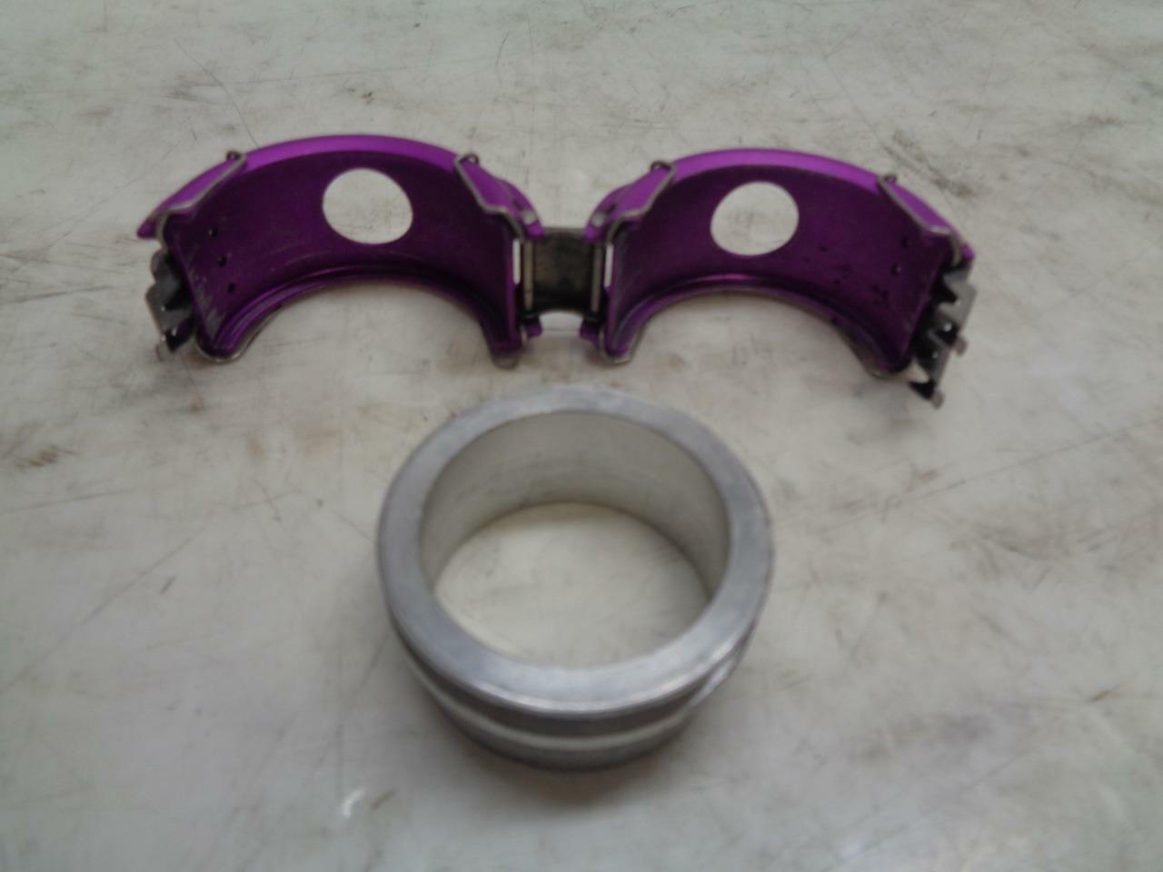 USED SET OF WIGGINS CLAMPS 2-1/2", 1-1/4", 5/8" R11 TB