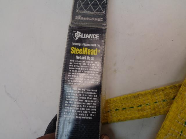 1 NEW OLD STOCK RELIANCE SKYLINE 6FT. LANYARD TWIN LEG WEB 741406 R18T1