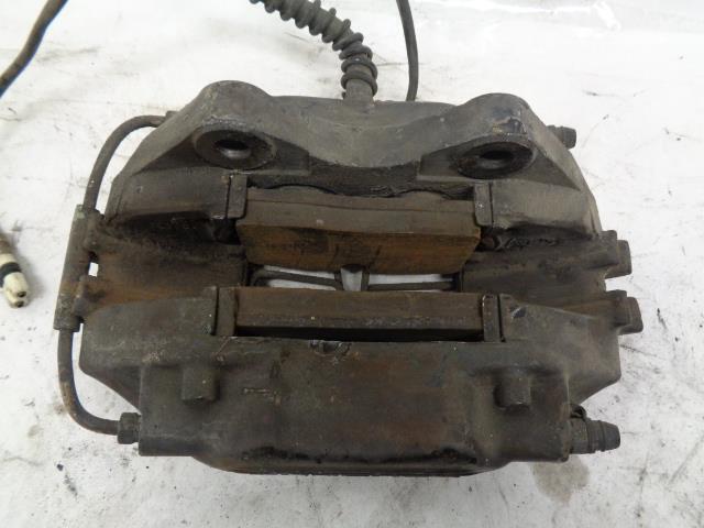 USED PAIR GENUINE PORSCHE 944 BREMBO BRAKE CALIPERS 20 4672 00/20 4673 00 R20T4
