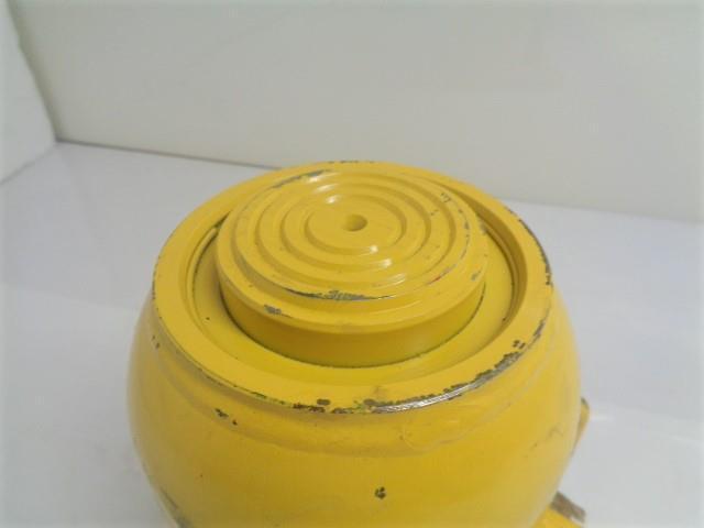 USED ENERPAC 50 TON HYDRAULIC INDUSTRIAL BOTTLE JACK 5.91" STROKE GBJ050 R28