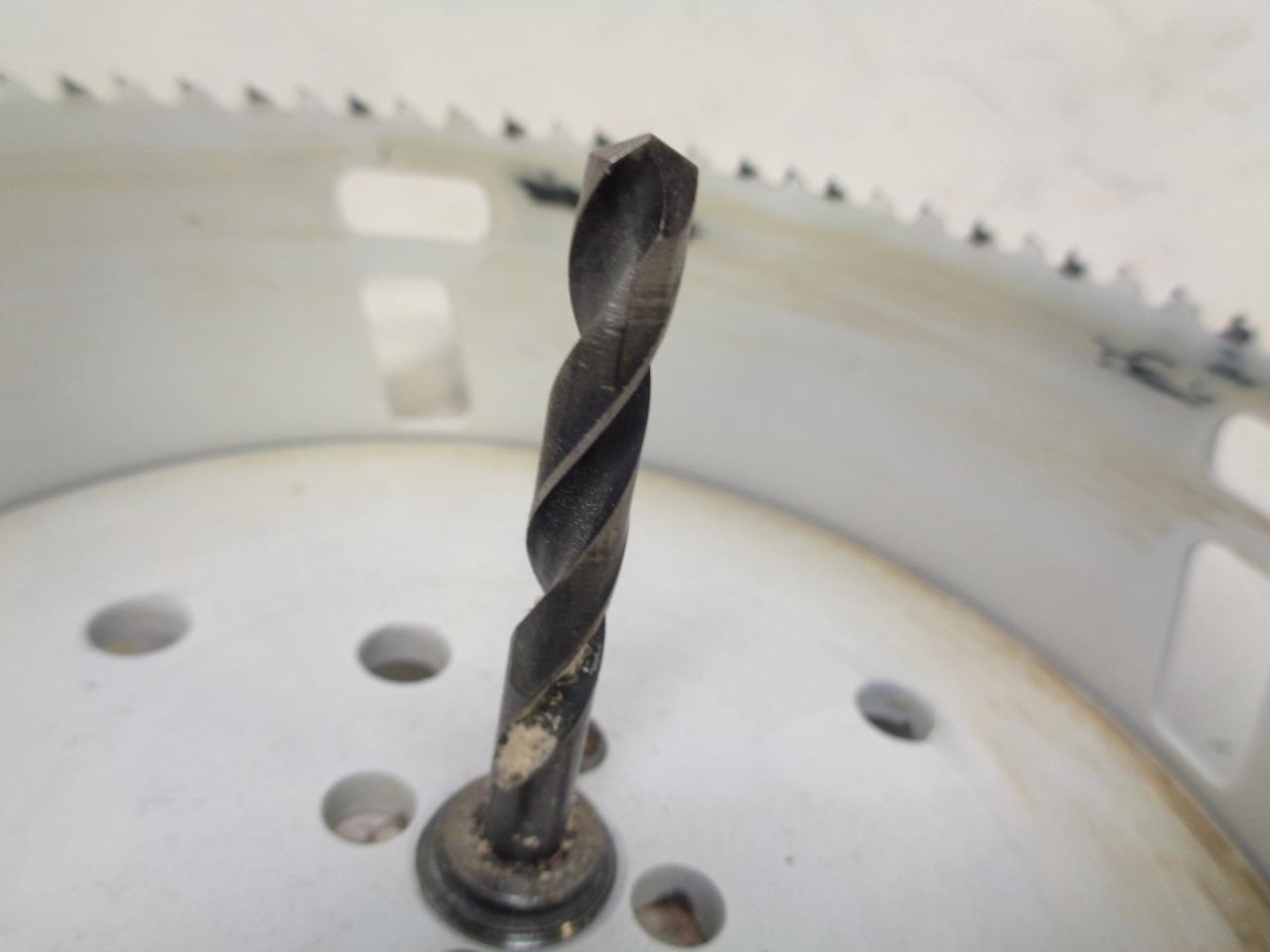 USED HOLE SAW DRILL BIT 5-1/2" (140mm) DIAMETER R22T8