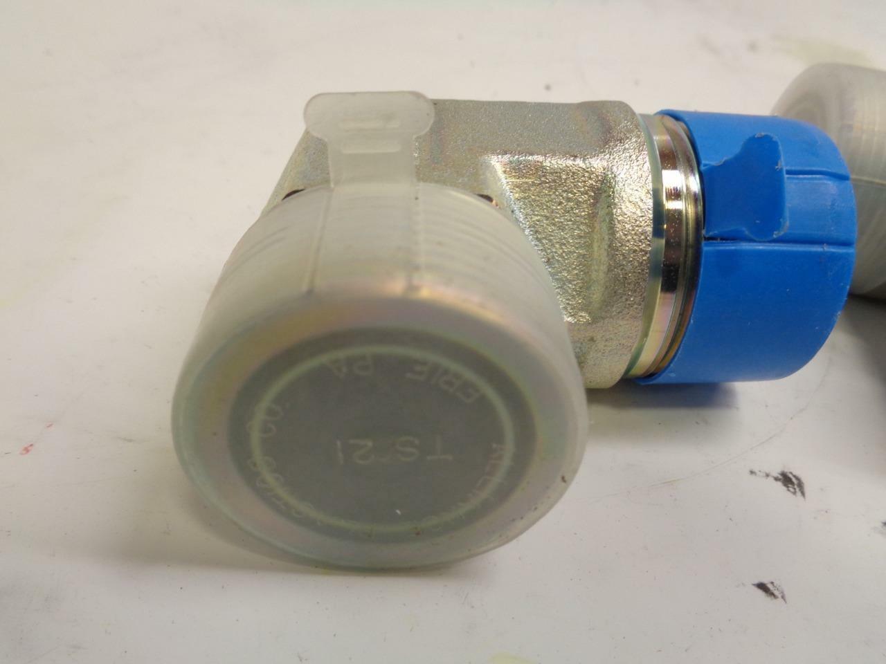 1 NEW PACK OF 3 EATON STEEL 90 DEGREE ELBOW FITTINGS MALE 1-1/2" THREAD R10TD