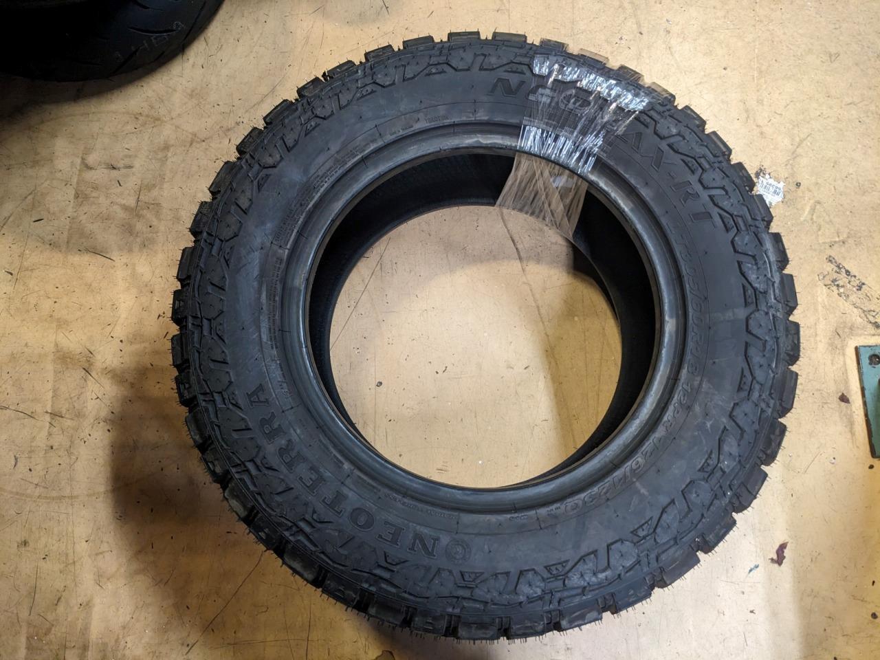 NEOTERRA NEOMAX RT LT 305 70 16 126/123Q LRF 12PLY TIRE 6965613731112 CQ3