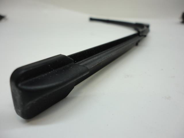 NEW OLD STOCK GENUINE NISSAN 28" WINDSHIELD WIPER BLADE 10-PACK WBILL-NIS28F SR