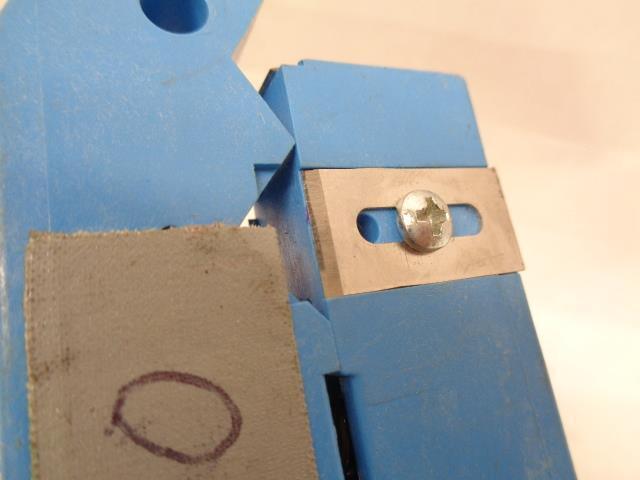 USED IDEAL INDUSTRIES 8" WIRE STRIPPER 9/16" BLUE 45-164 R22T5