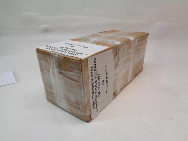 NEW GENUINE VAPOR CANISTER PURGE SOLENOID GM 12597567 R4