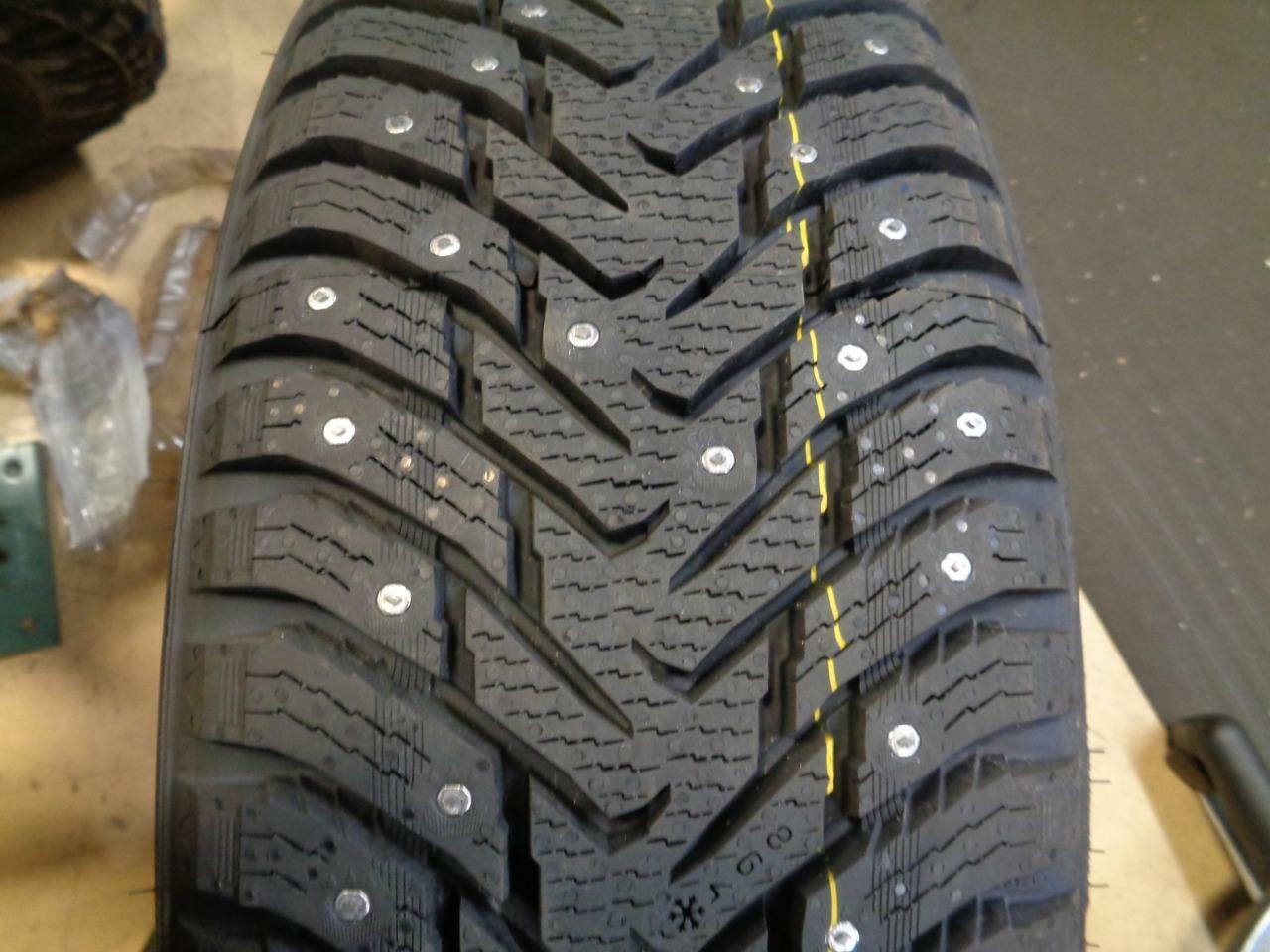 1 NEW NOKIAN HAKKAPELIITTA 8 SUV 225 55 19 103T TIRE TS32047 Q1