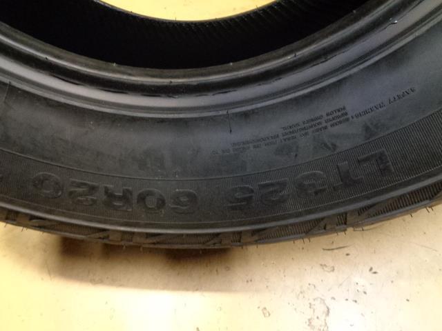 ARMSTRONG TRU-TRAC AT LT 325 60 20 126 123 R LRE 10PLY TIRE 1200046703 BQ4