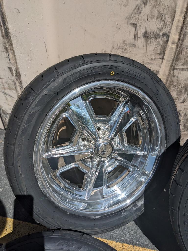 US MAG STAGGERED WHEEL SET 18X10 18X9 5X114.3 NITTO NT555 G2 TIRES 2003484606 B2