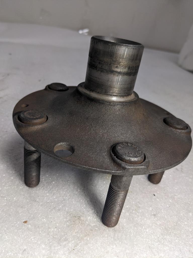 1986 PORSCHE 911 3.2 CARRERA WHEEL HUB 5-BOLT PATTERN 28 SPLINE USED 996B.G.L.
