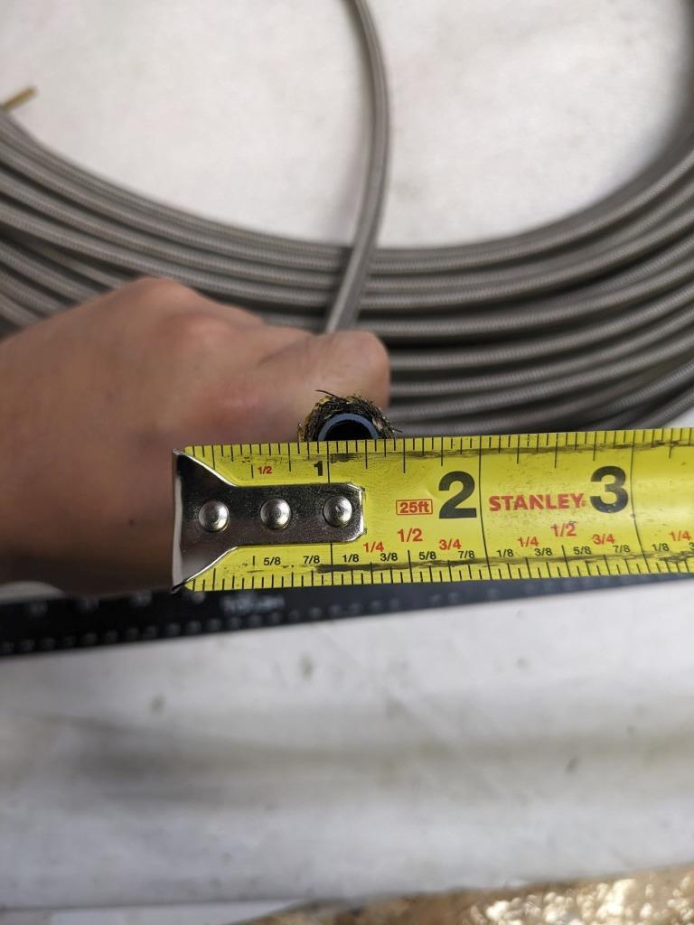 UNBRANDED BRAIDED 223' SS HOSE 5/16" ID 7/16" OD W/ PLASTIC TUBING NEW R5