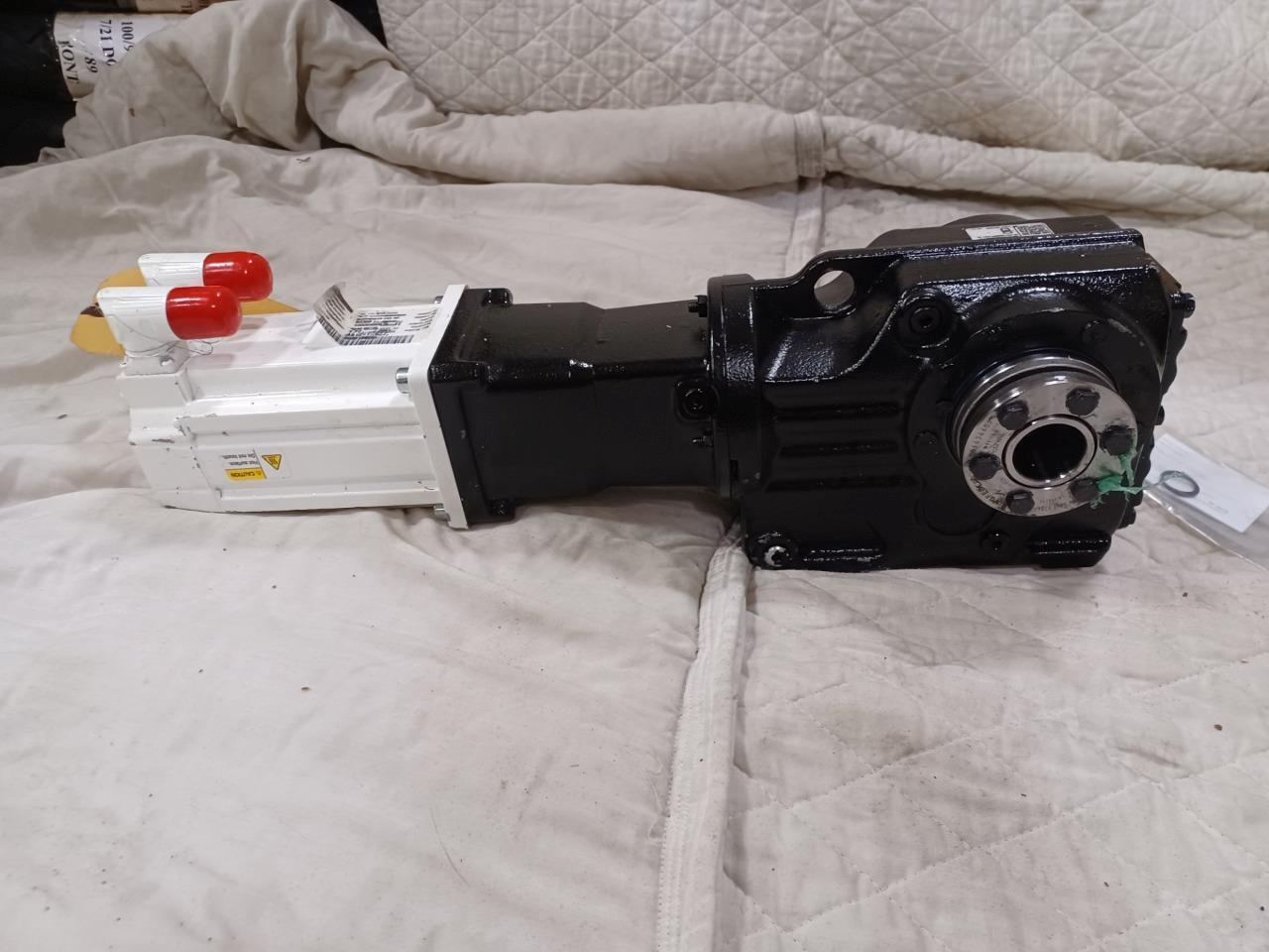 1 NEW SEW EURODRIVE GEAR MOTOR KH37 AQH100/4 90.8021352604.0001.21 BSRG5