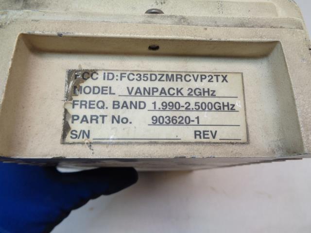 USED MICROWAVE RADIO COMM. EQUIPMENT VANPACK 2GHz FREQ. BAND 1.990-2.500GHz R4