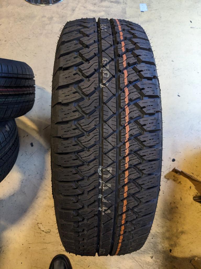 2 BRIDGESTONE DUELER A/T RHS P 265 65 18 112S SL TIRES 054018 CQ3