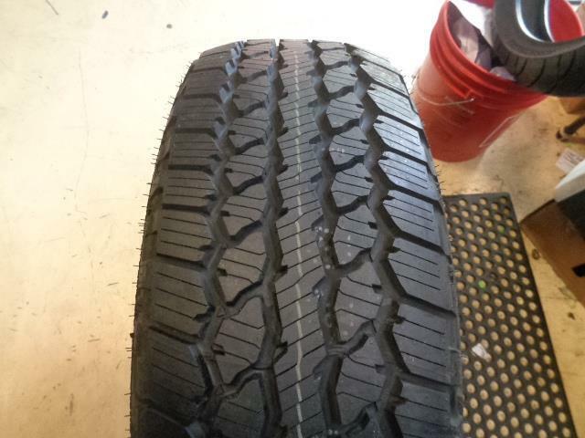 1 New Tire FIRESTONE Destination AT2 OWL P 265 65 17 110S SL 14553