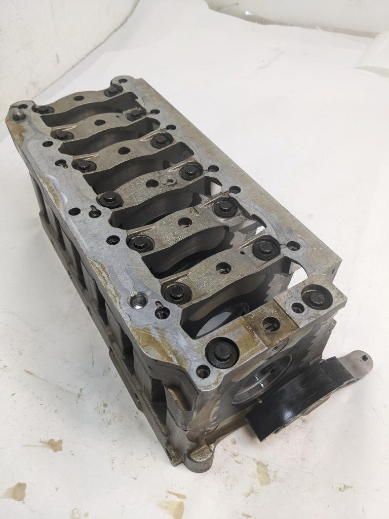 1998 PORSCHE 911 CRANKSHAFT BEARING CASE/CARRIER 9961011123R USED 996BGL2