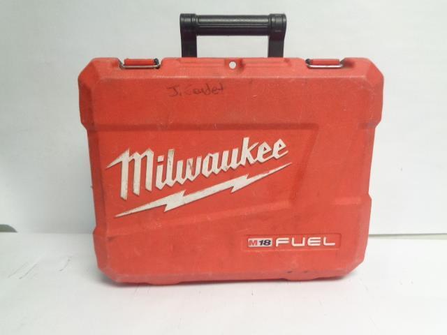 USED MILWAUKEE M18 FUEL HIGH-TORQUE IMPACT WRENCH 1/2 DRIVE 2863-22 BSR35