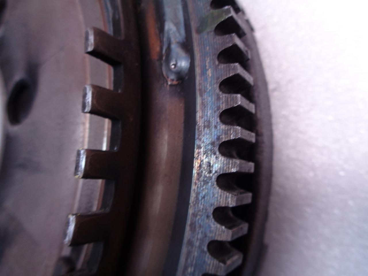 USED LUK DUAL MASS FLYWHEEL FOR PORSCHE 911 (996 & 997) 996 114 012 05 R24T3