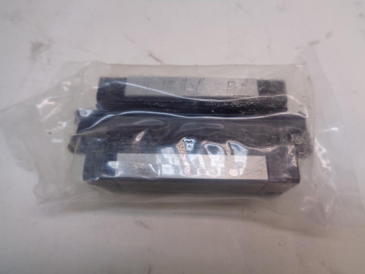 1 NEW WON S15 LINEAR MOTION GUIDE BLOCK S15RUUGO R15T1