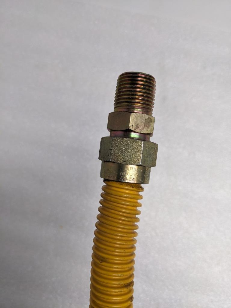 UNBRANDED GAS CONNECTOR 48" OAL 1/2" ID 1/2" MIP 5/8" OD YELLOW NEW R22T2