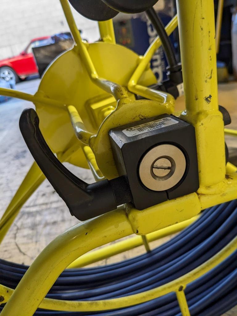 USED PINE ENVIRONMENTAL PEAR POINT P342 FLEXIPROBE REEL W/ CASE 200' B2