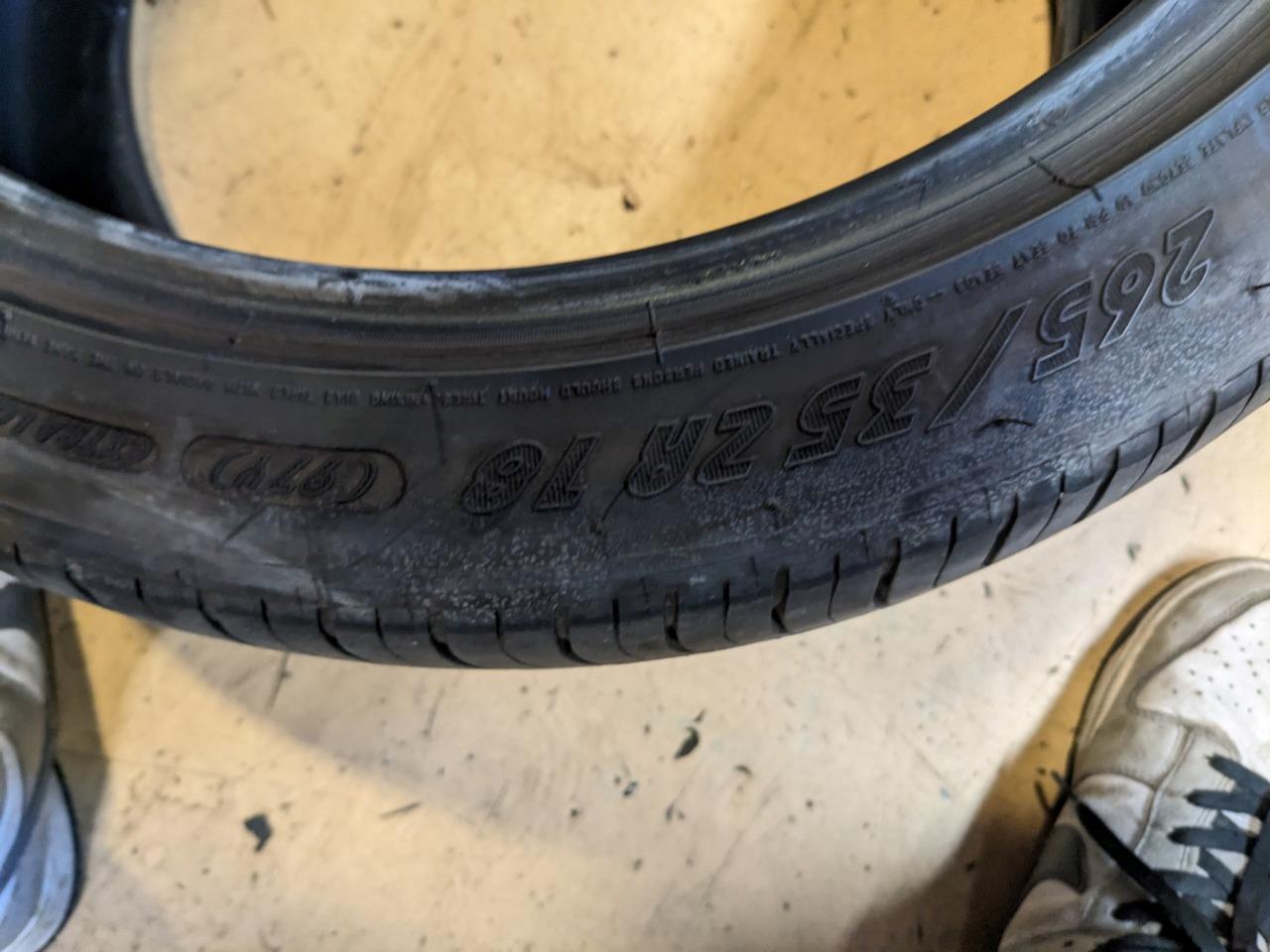 USED OLD STOCK MICHELIN PILOT SPORT PS2  PORSCHE P 265 35 19 97Y XL TIRE 36513