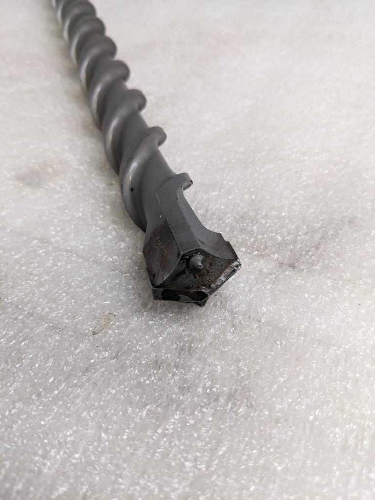 UNBRANDED 1" X 36" SDS-MAX ROTARY HAMMER BIT CARBIDE TIP W/ DAMAGED CASE NEW D0