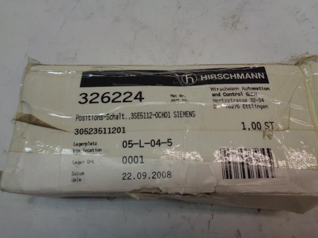 1 NEW SIEMENS POSITION SWITCH 3SE5-112-0CH01 R4TE