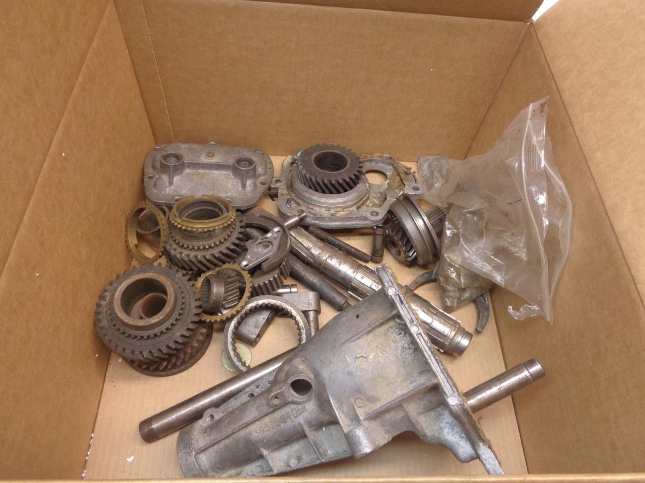 USED FOR PARTS TRANSMISSION CASE, GEARS & PARTS BSRG4