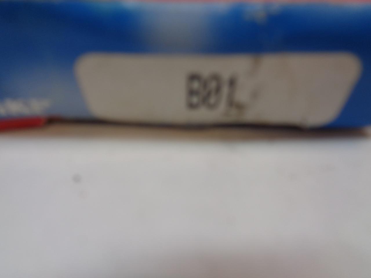 1 NEW SKF WHEEL BEARING B01 R15T1