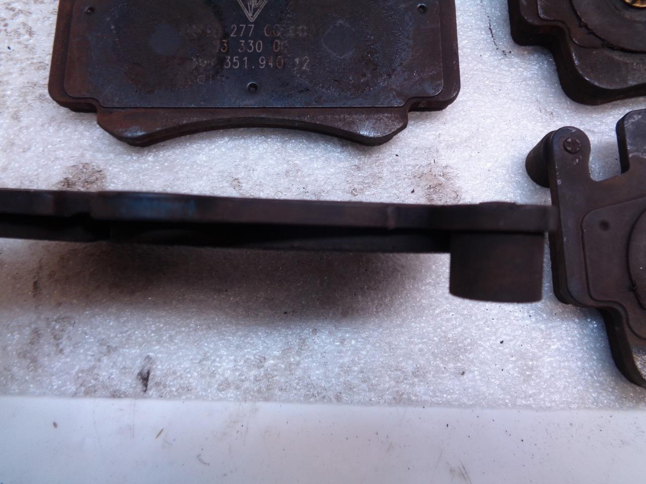 USED GENUINE PORSCHE BRAKE PADS FULL SET FOR PORSCHE 911 996 351 940 12 R24T2