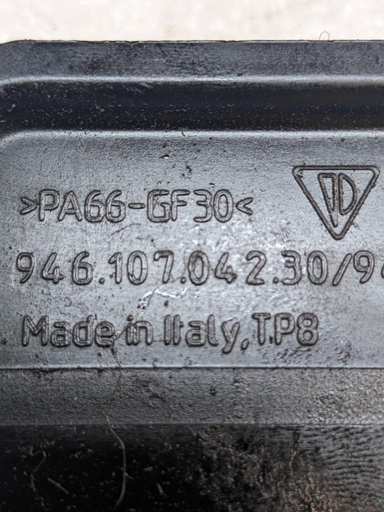 15-18 PORSCHE MACAN OIL TUB BULKHEAD 94610704230 USED R21