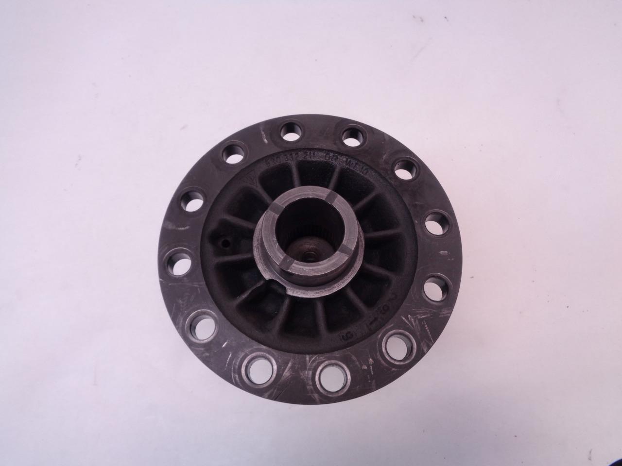 USED PORSCHE 1983-88 911 930 DIFFERENTAL 12 BOLT ASSEMBLY 930.332.211OR R9