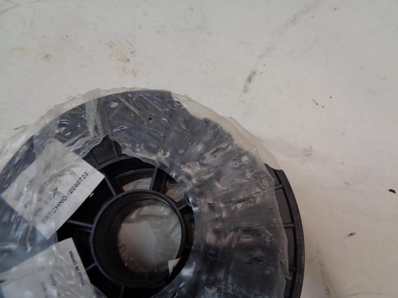 1 new UBRANDED SPOOL OF WELDING WIRE .030 INCH 11 LB SPOOL ER70S-6 R10