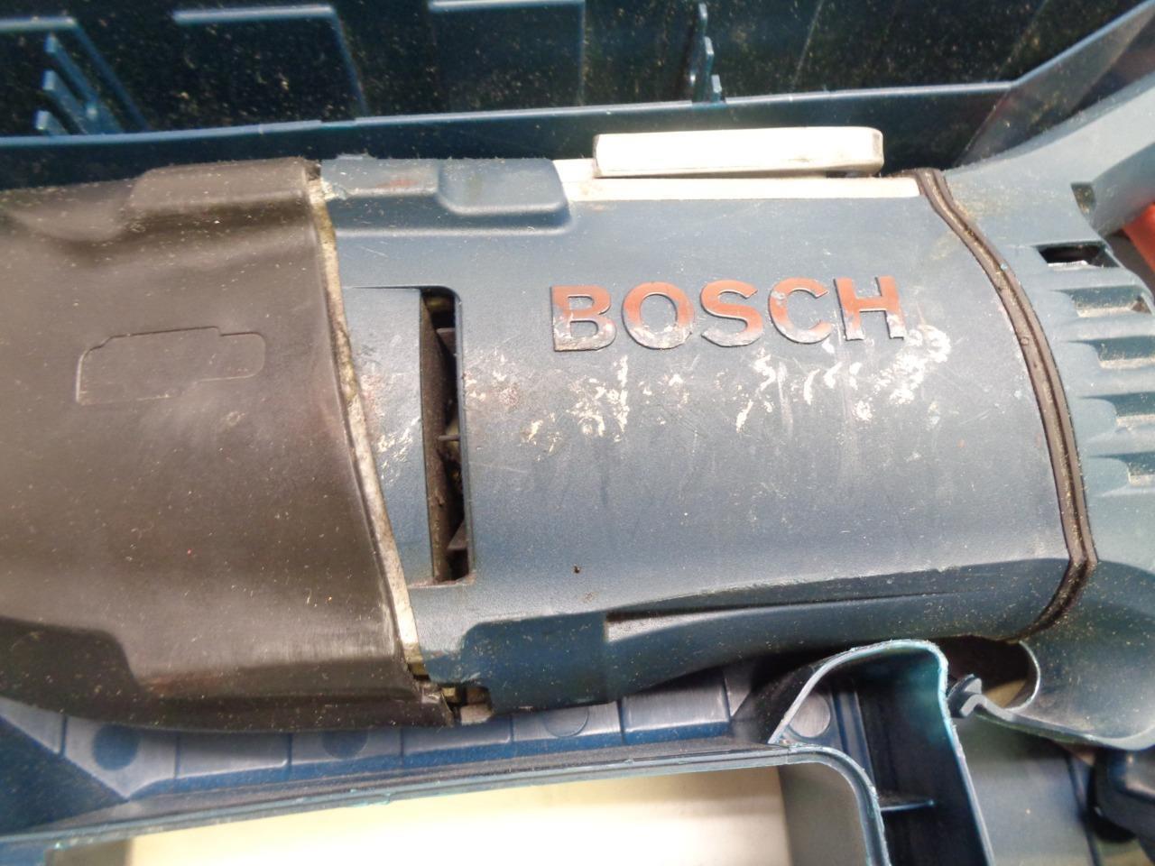 USED INCOMPLETE BOSCH RECIPROCATING SAW RS20 060164F039 120 V-60Hz 13A BSR35