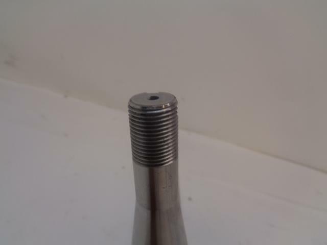 1 SPAREX TRACTOR WHEEL SPINDLE LH/RH S60070 R9