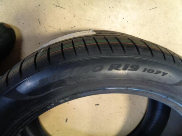 1 PIRELLI P ZERO PZ4 (T0) TESLA ELECT NCS P 285 40 19 107Y XL 3980300 TIRE BQ2