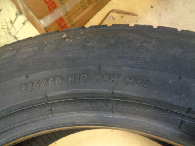 2 PIRELLI WINTER SOTTOZERO 3 (*) BMW P 225 60 17 99H SL SNOW TIRES 2467600 BQ1