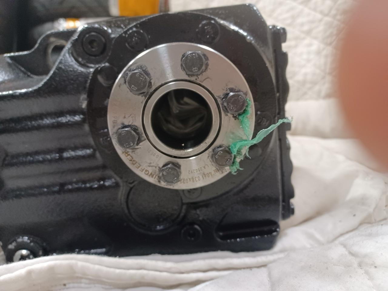 1 NEW SEW EURODRIVE GEAR MOTOR KH37 AQH100/4 90.8021352604.0001.21 BSRG5