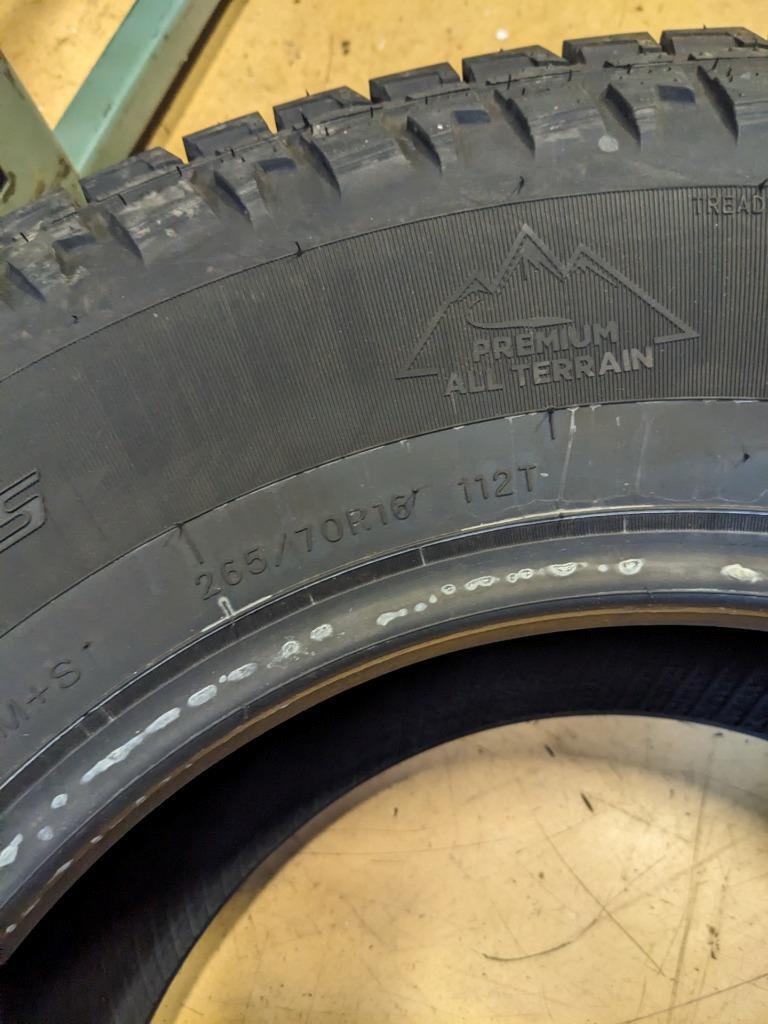 2 MULTIMILE WILD COUNTRY XTX AT4S BSW P 265 70 16 112T SL TIRES MMXTA53 CQ3