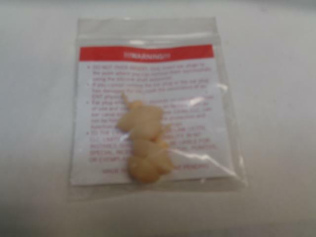 NEW 1000 PACK OF EAR PEACE EAR PLUGS 720 WHITE R7