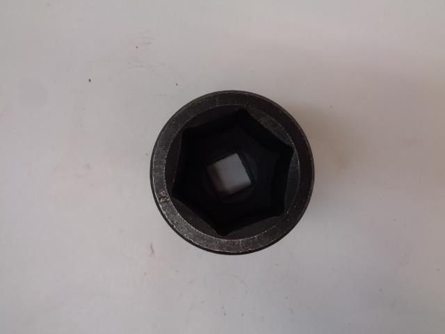 1 NEW SK TOOLS 3/4 IN. DRIVE 6 PT. IMPACT SOCKET 1-5/8 INCH SK 84650 R22